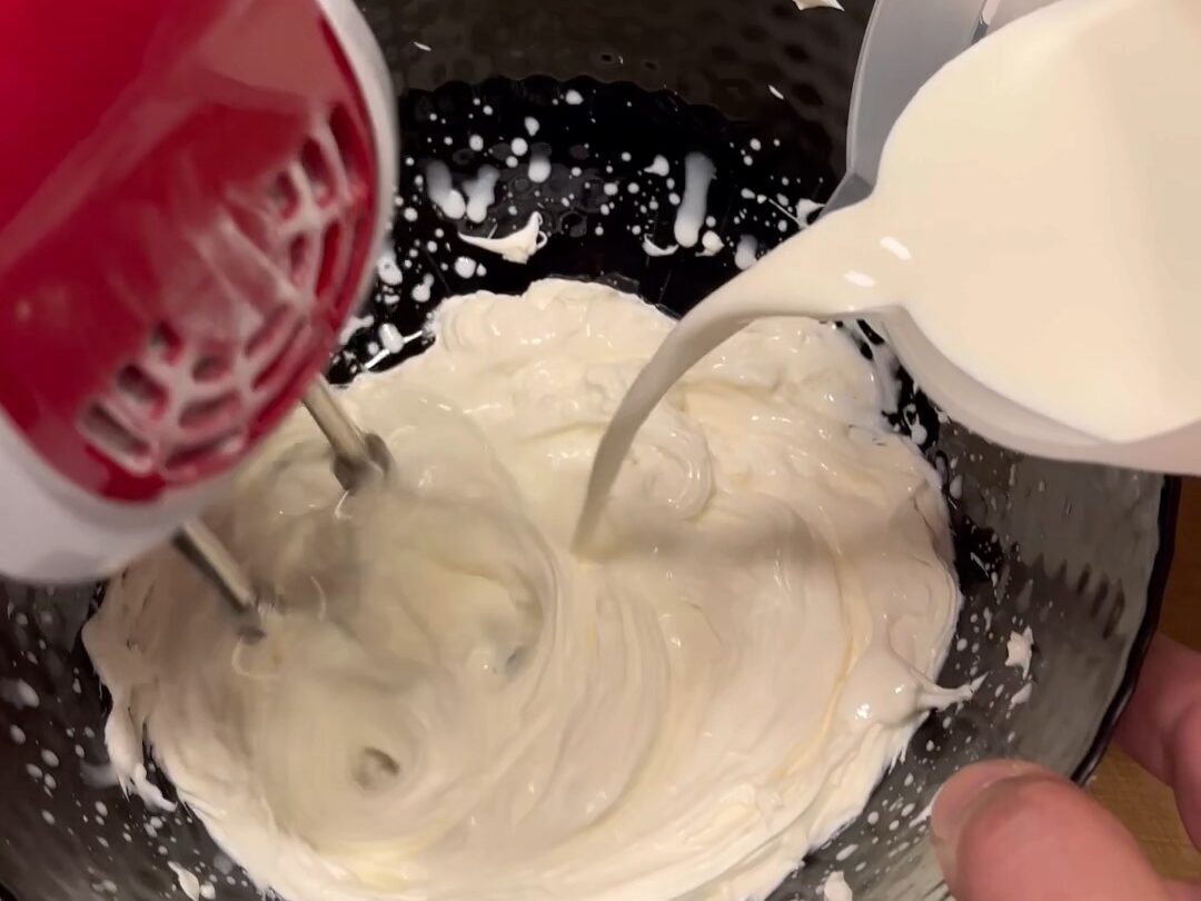 Rotolo con crema al caffè