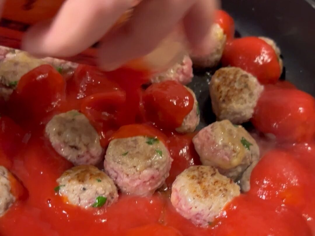 Polpette alla pizzaiola